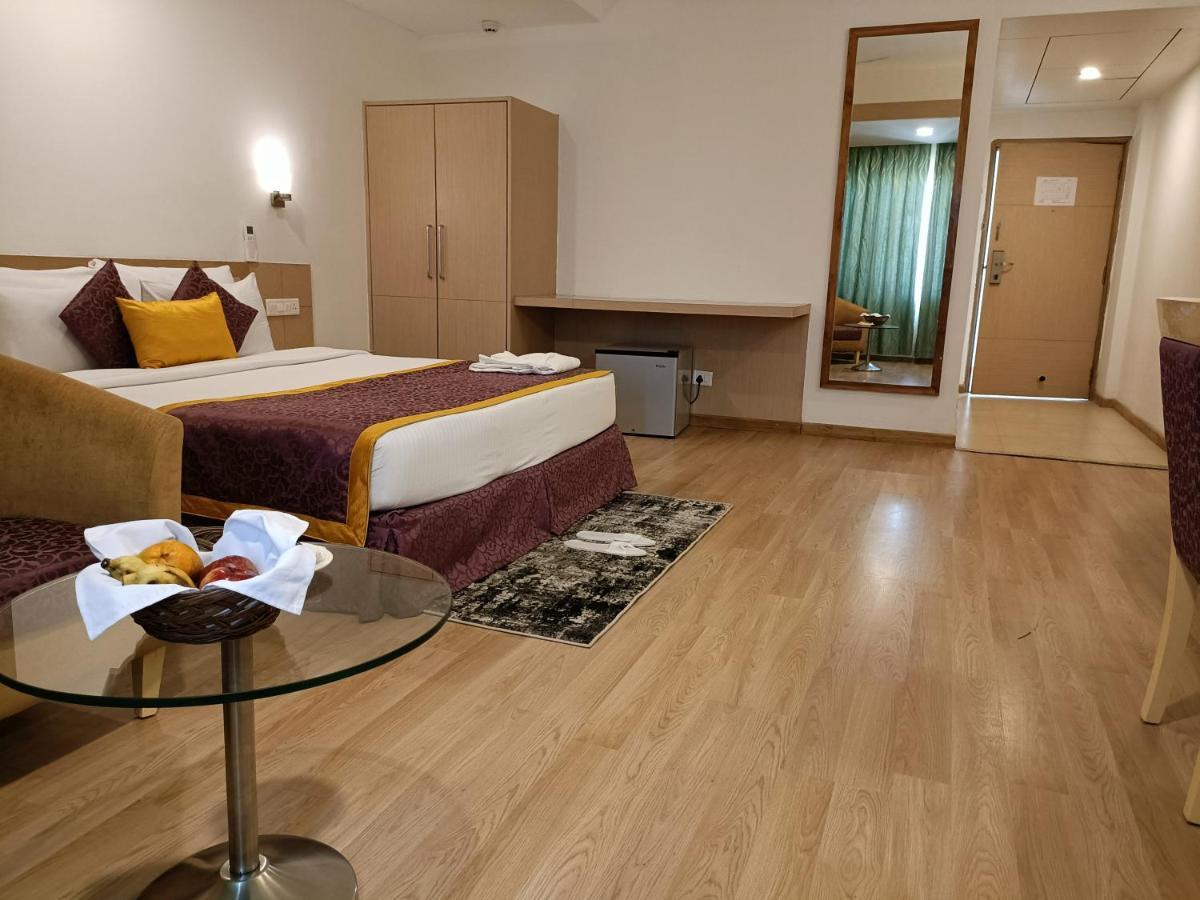 Hotel Ira By Orchid Bhubaneswar Esterno foto