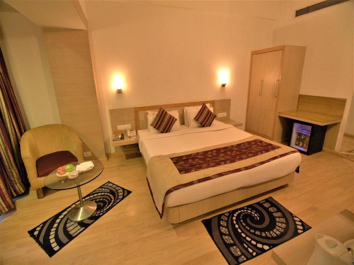 Hotel Ira By Orchid Bhubaneswar Esterno foto
