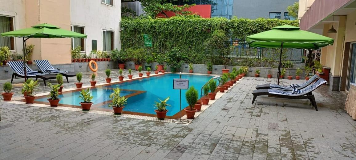 Hotel Ira By Orchid Bhubaneswar Esterno foto