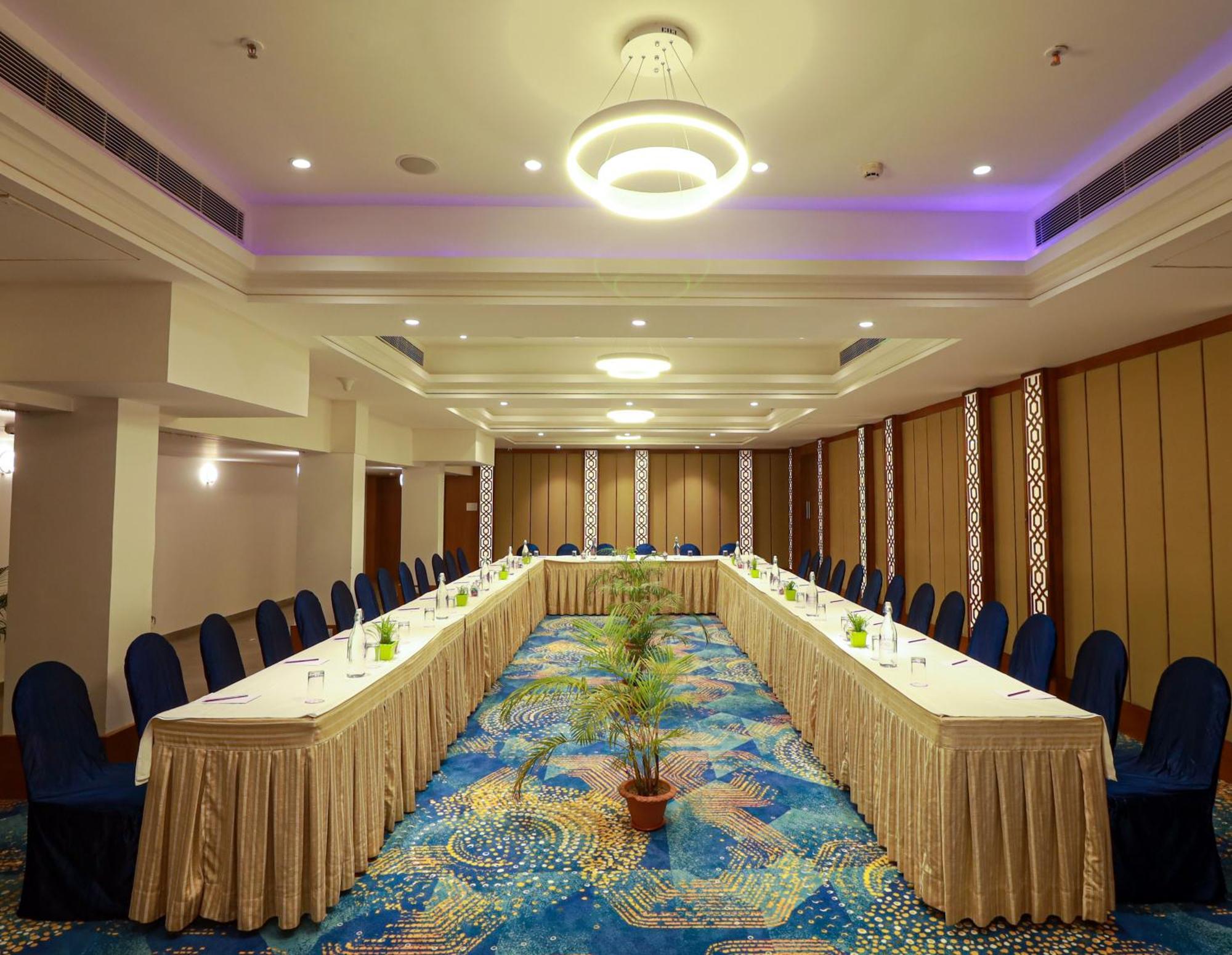 Hotel Ira By Orchid Bhubaneswar Esterno foto
