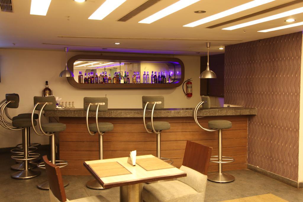Hotel Ira By Orchid Bhubaneswar Esterno foto