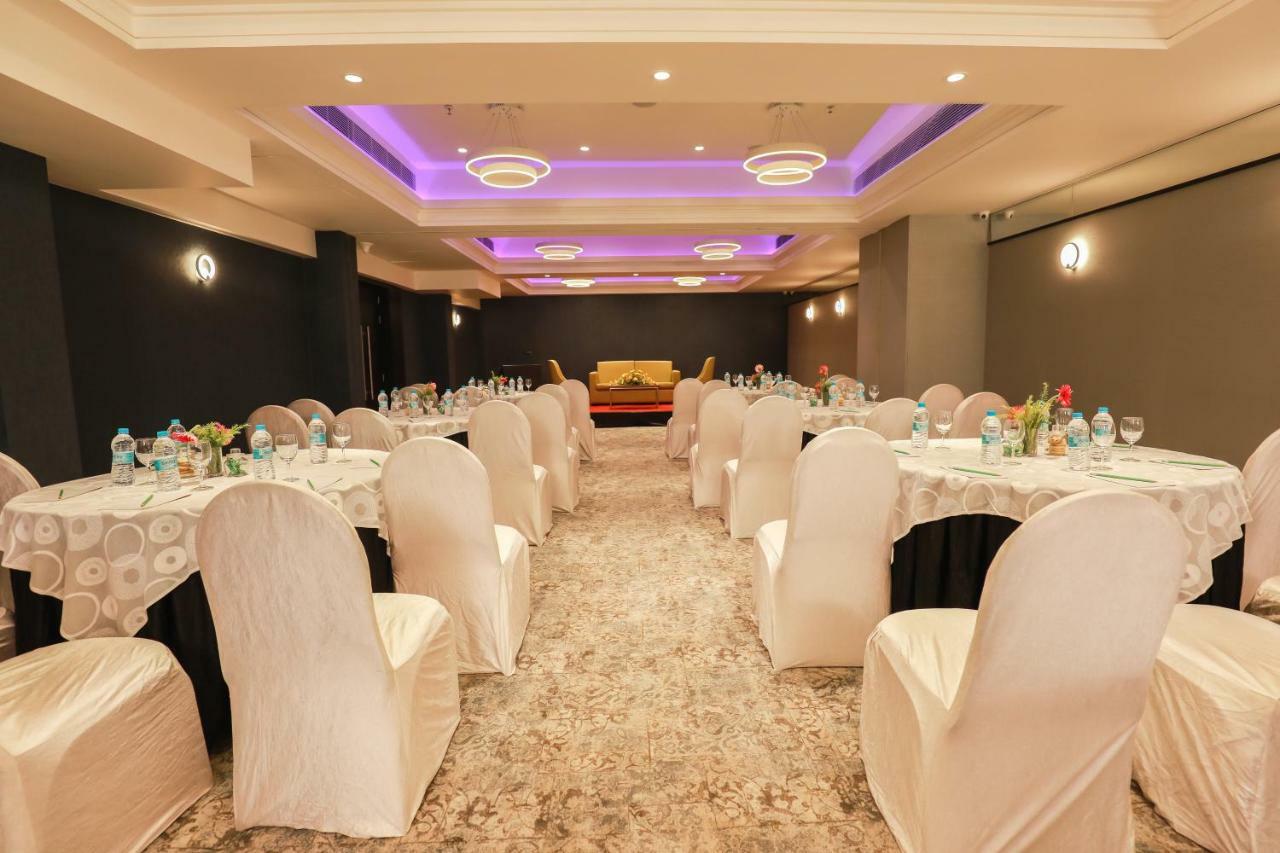 Hotel Ira By Orchid Bhubaneswar Esterno foto